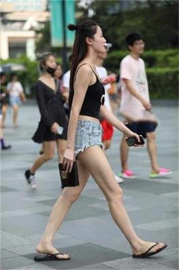 微信群演是干啥的