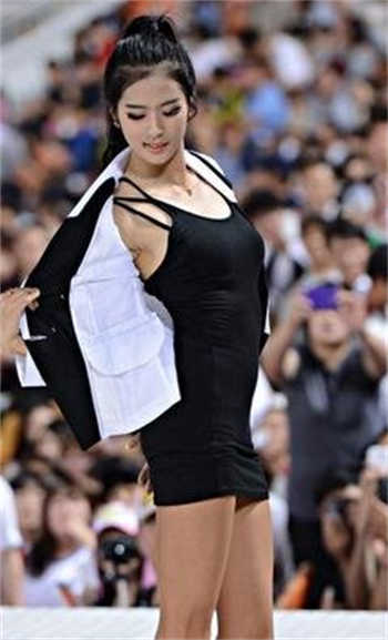 书穿娱乐圈花瓶女配