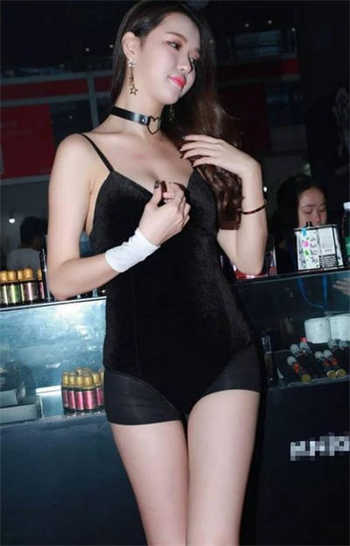 ezd工作的女人