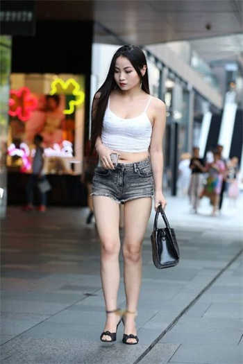 倾辛与体院浩然教练