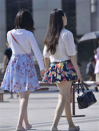 主角叫刘星的都市异能小说