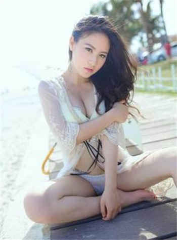 香草喵露露玻璃房少女