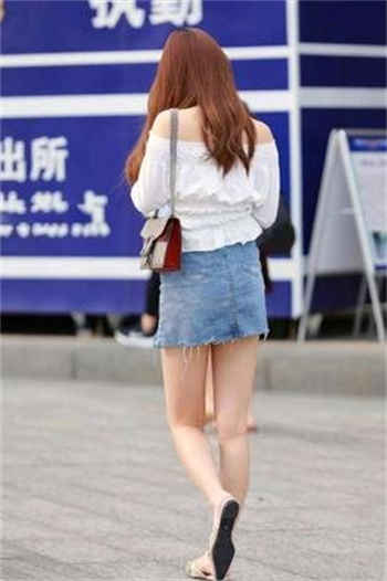 闭门一家亲黄小梅徐娜