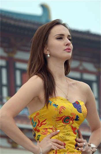 沟厕美罗城近拍