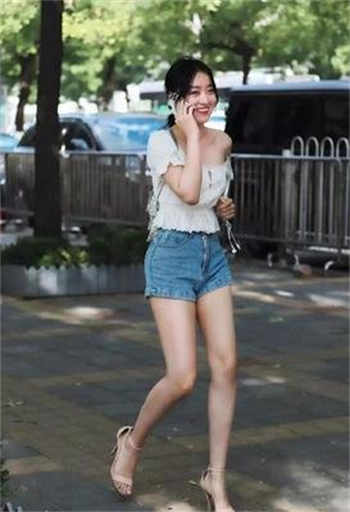 可以把下面听湿的声音