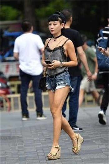 圣诞狼人台湾