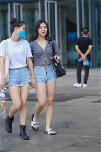 成都收家奴