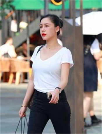 杂乱合家欢免费电子书下载