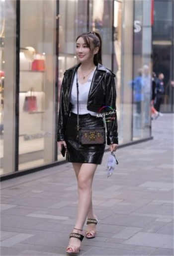 斗鱼婉儿别闹开箱视频3