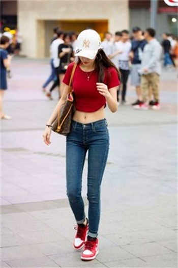 寂寞母亲诱惑儿子