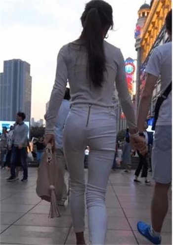 金花瓶1999